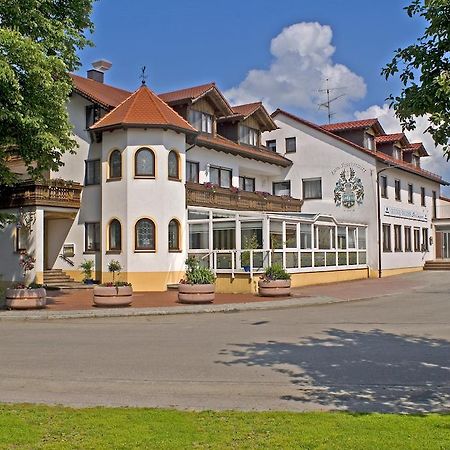 沙恩费修沃德酒店 Baindlkirch 外观 照片