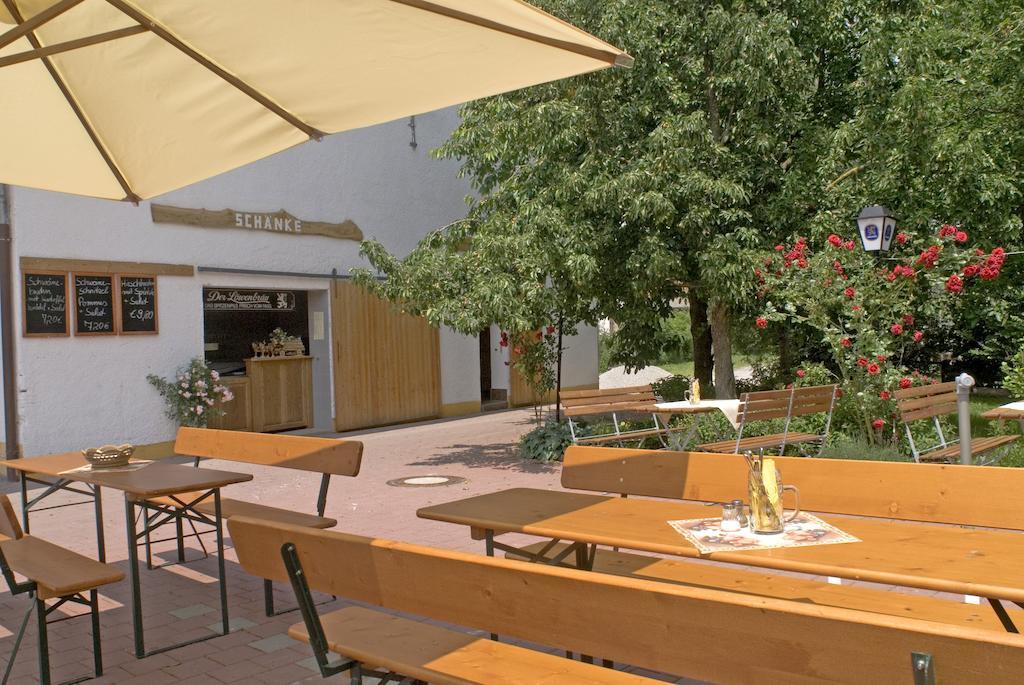 沙恩费修沃德酒店 Baindlkirch 外观 照片